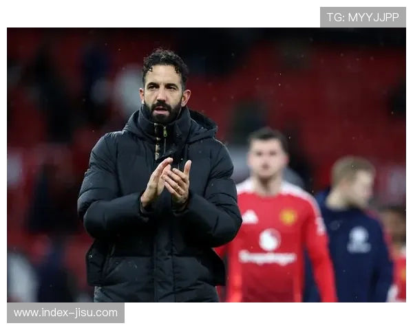 阿莫林称布莱顿定位球战术为对曼联的关键威胁因素