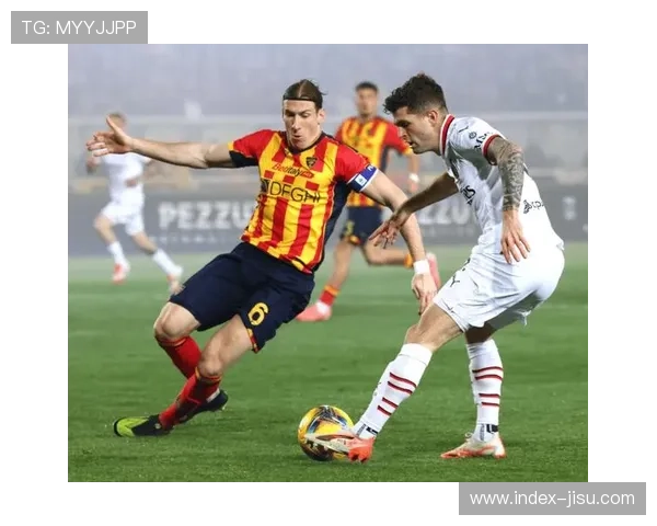 都灵对阵莱切，亚当斯禁区内冷静施射打入制胜球